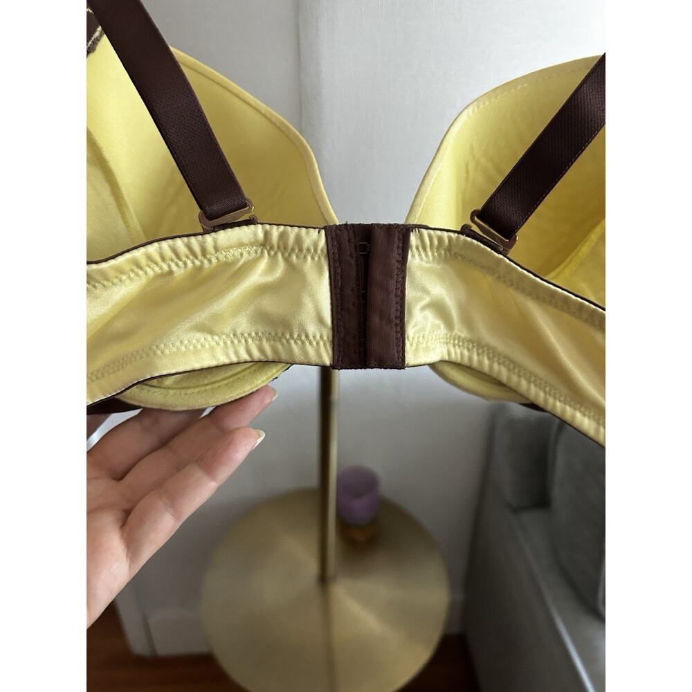 Frederick’s Of Hollywood Vtg Y2K Emo Yellow Push-Up Bra Size 32 DD Animal Print - Picture 7 of 9